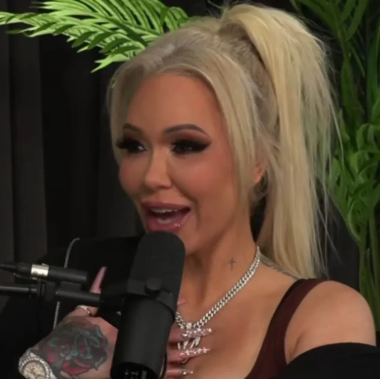 Bunnie Xo dit qu'elle « s'attaque aux critiques » à propos de sa romance de 22 ans avec un écart d'âge