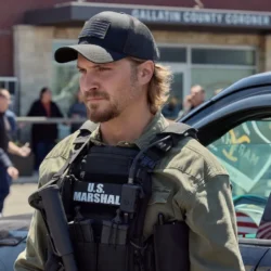 Le showrunner de « Marshals » explique pourquoi Kayce Dutton devait être à « Rock Bottom » pour le retour du spin-off de « Yellowstone »