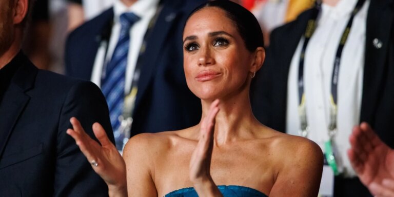 Meghan Markle a traité les candidats "extrêmement grossiers" lors des entretiens, selon une source